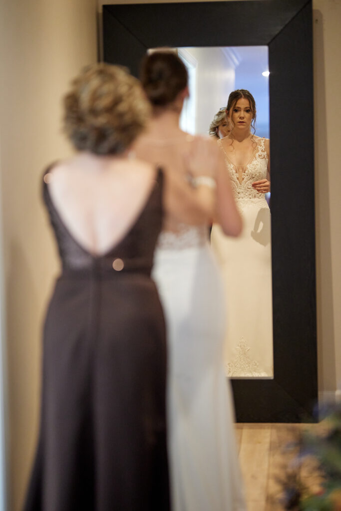 Yannis Malevitis photography - Bride's preparation