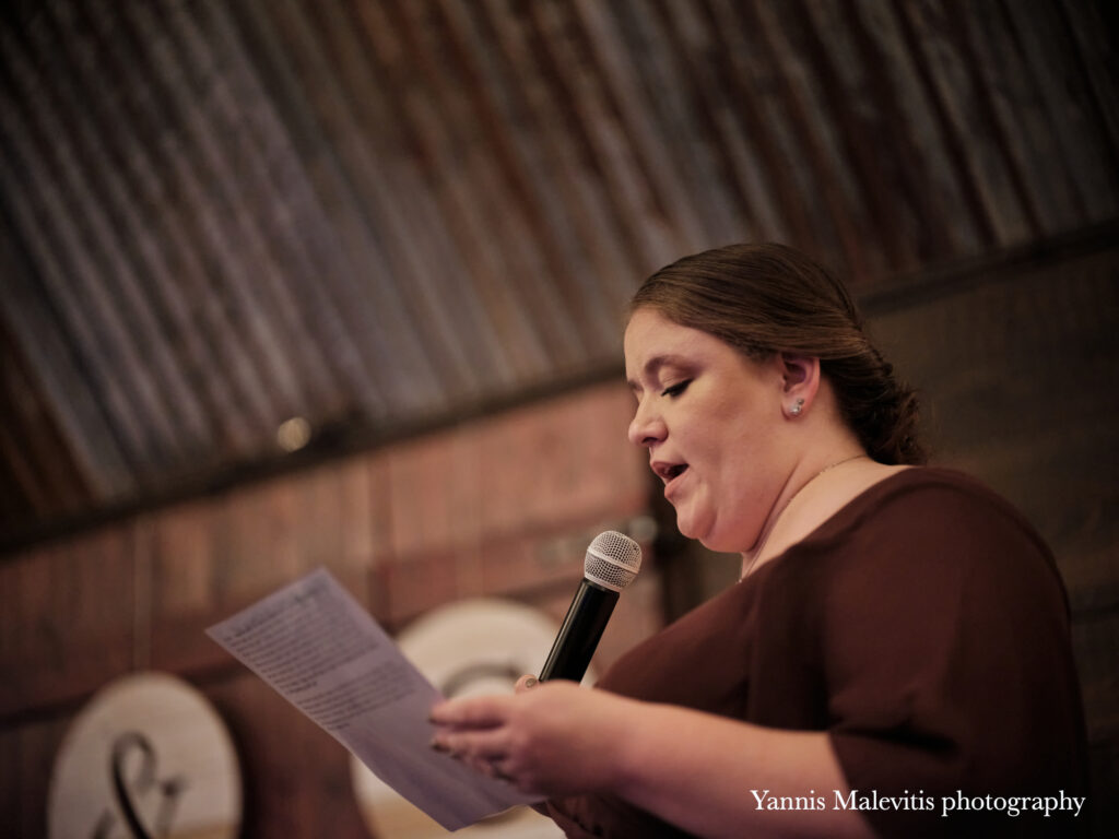 Photographing wedding speeches