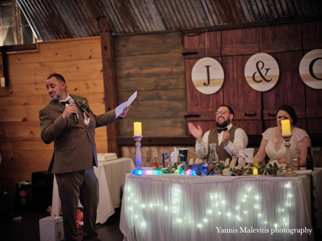 Photographing wedding speeches