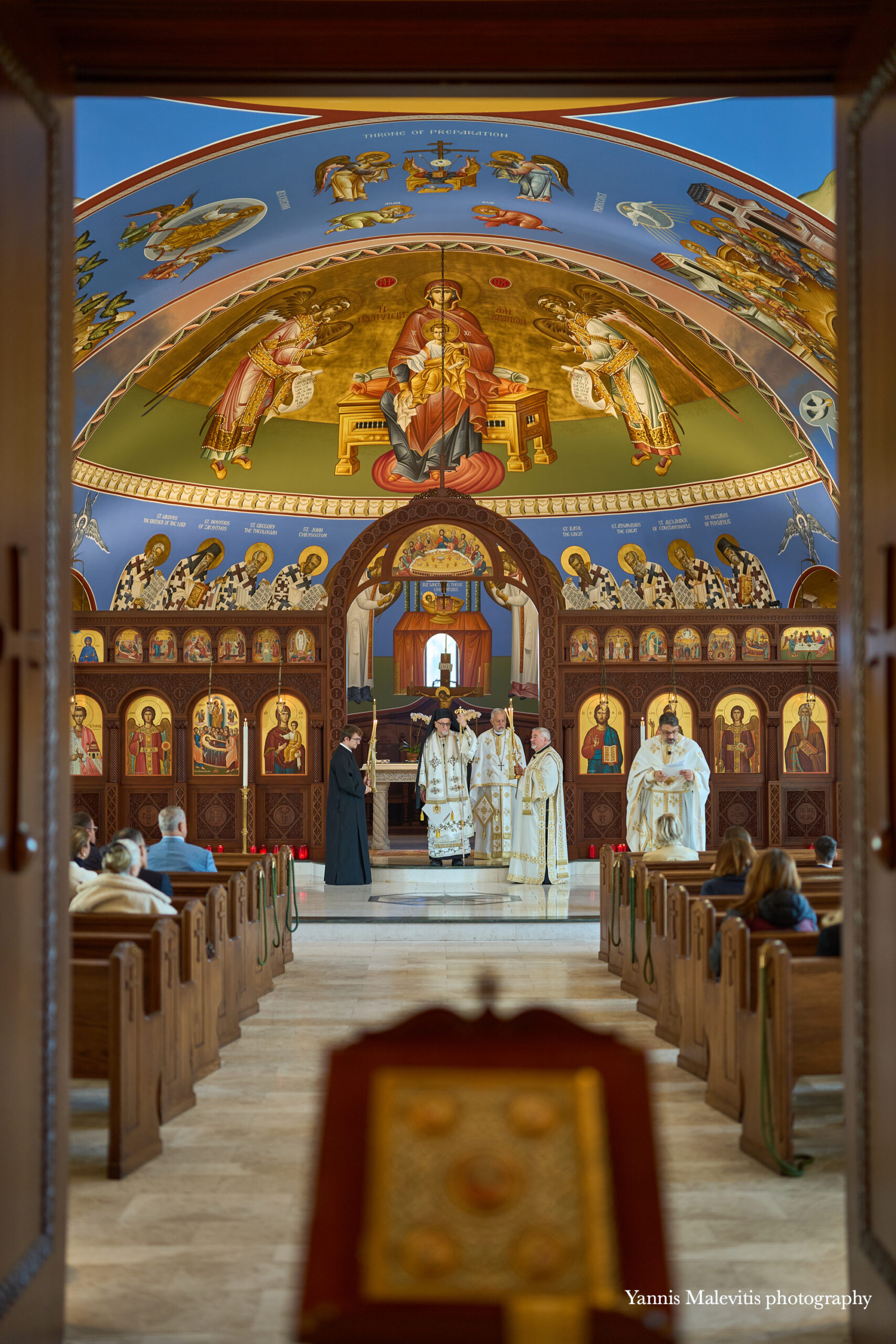 Photographing a Greek Orthodox Divine Liturgy