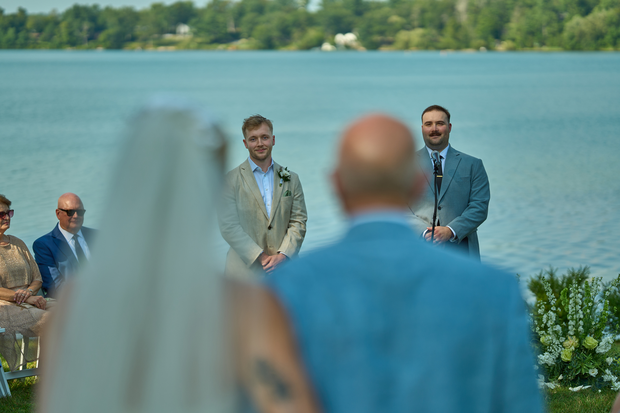 A Romantic Summer Wedding at the Interlaken Inn