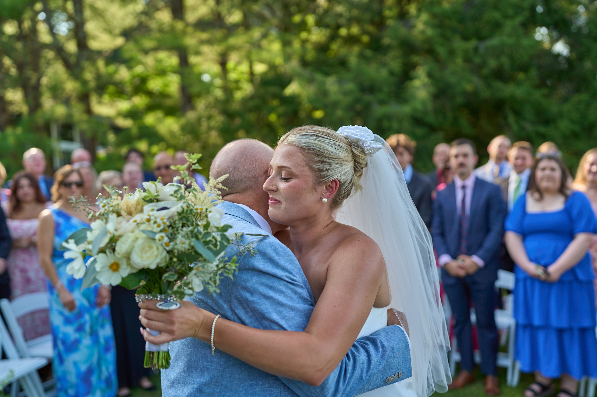 A Romantic Summer Wedding at the Interlaken Inn