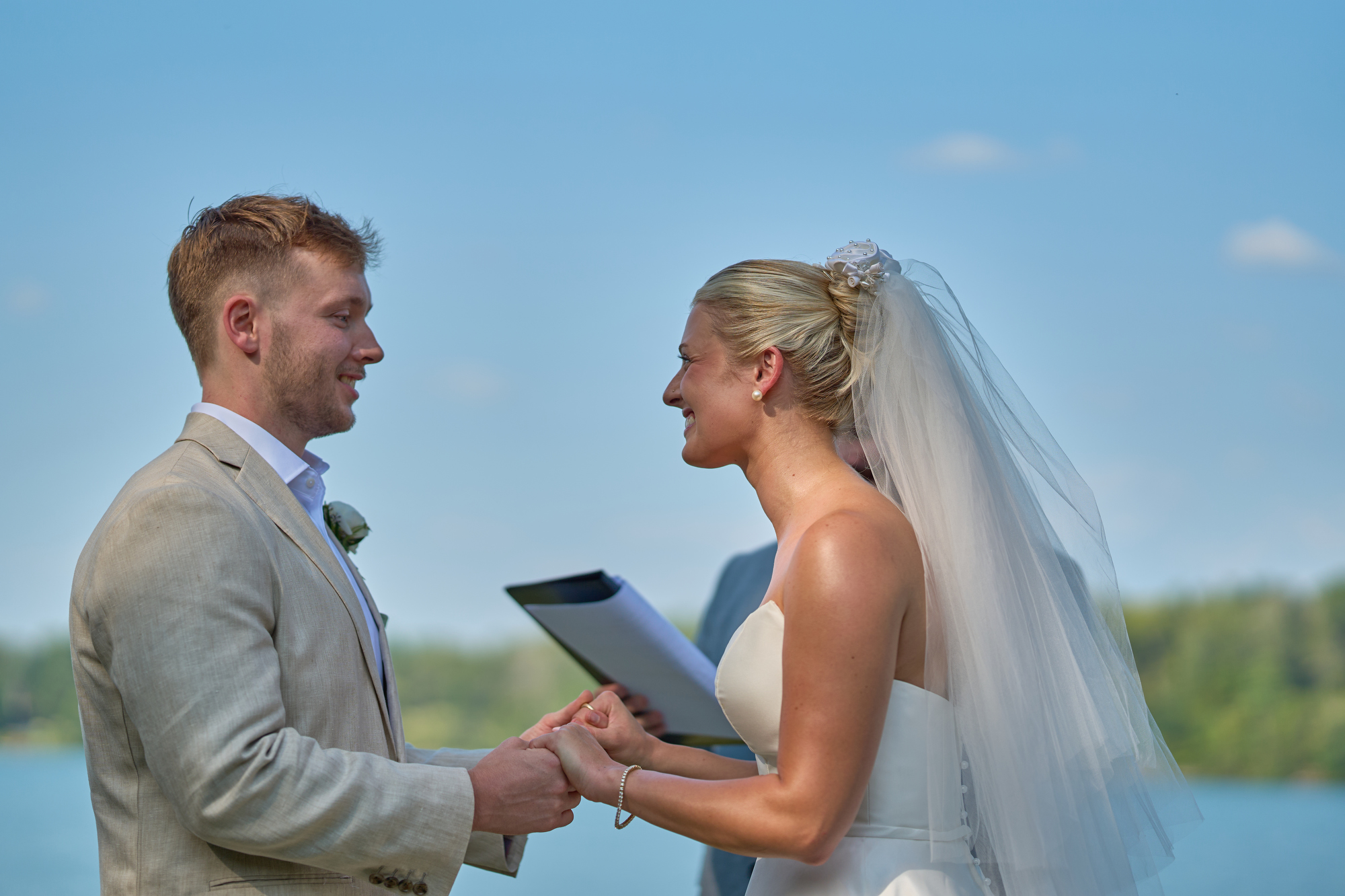 A Romantic Summer Wedding at the Interlaken Inn