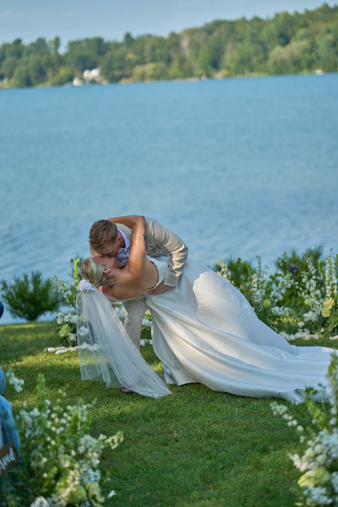 A Romantic Summer Wedding at the Interlaken Inn